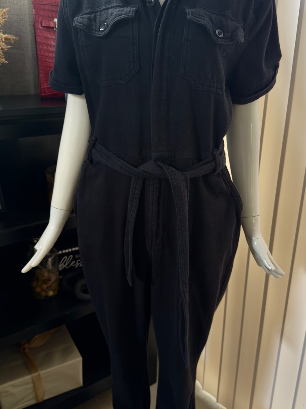 Good American Black Short-Sleeve Tie-Waist Jumpsuit - Picture 13 of 14